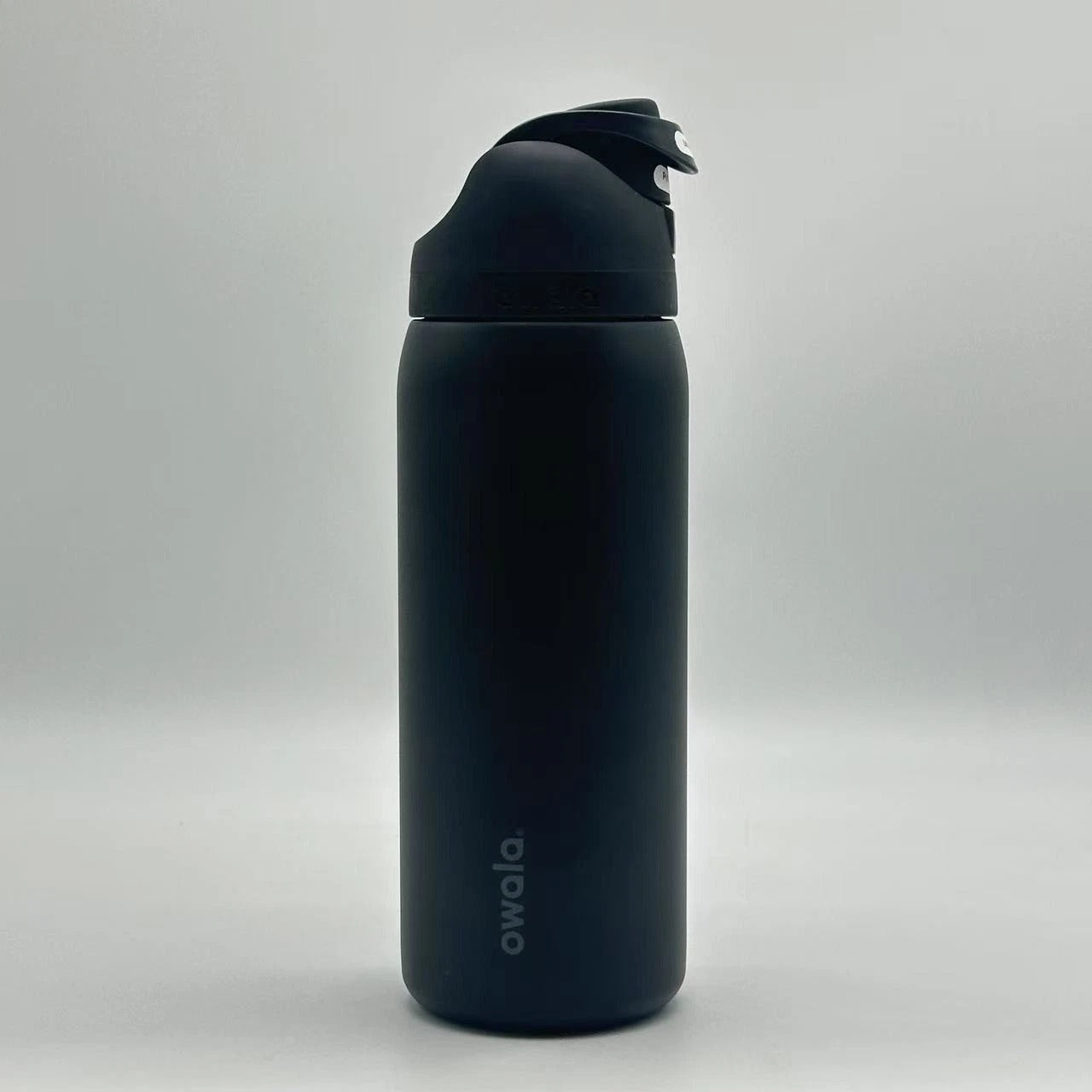 Owala FreeSip Stainless Steel Water Bottle, 24oz, Very Very Black