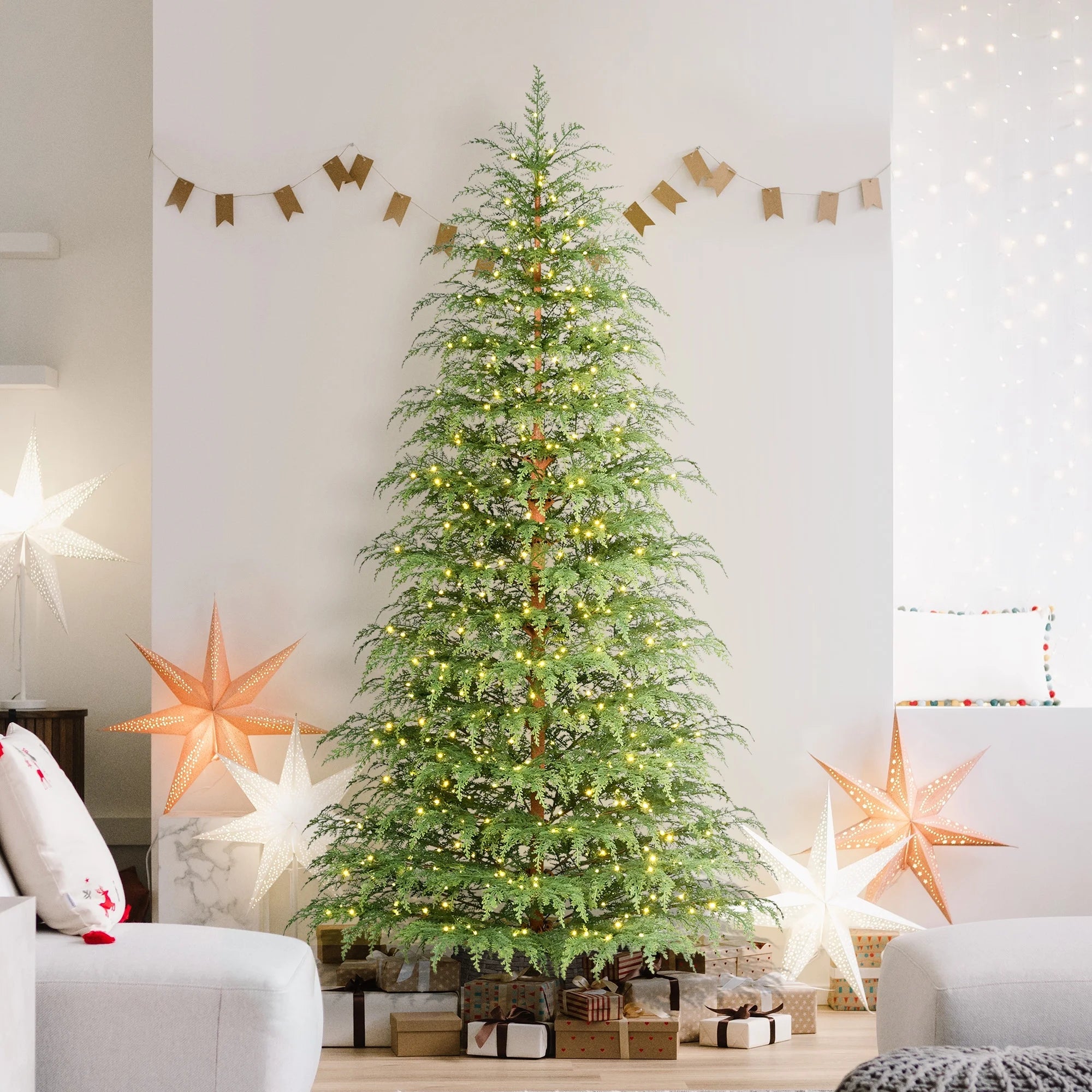 7.5' Pre-Lit Green Cypress Artificial Christmas Tree with 500 Warm White Twinkle LED Lights, by My Texas House
